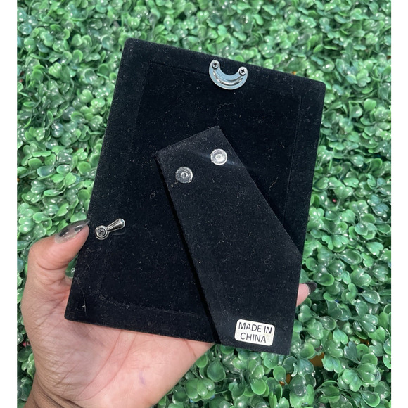 Gold Monochrome Picture Frame Two Tone Holds 3.5x5 Picture Console Table Decor - Picture 4 of 9